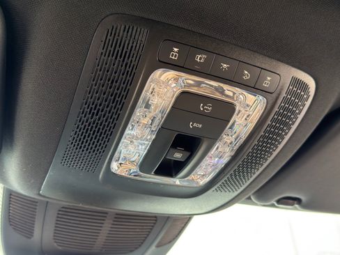 Used 2024 Mercedes-Benz GLS 450 4MATIC image 41