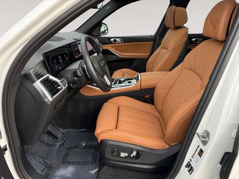 Certified 2026 BMW X5 xDrive40i AWD/4WD image 9