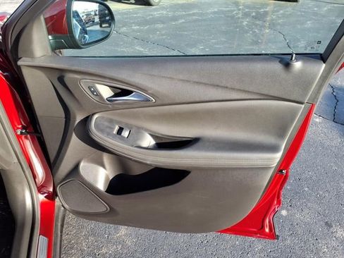 Used 2023 Buick Encore GX Preferred w/ Cold Weather Comfort Package image 27