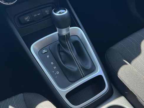New 2026 Hyundai Venue SE FWD image 22