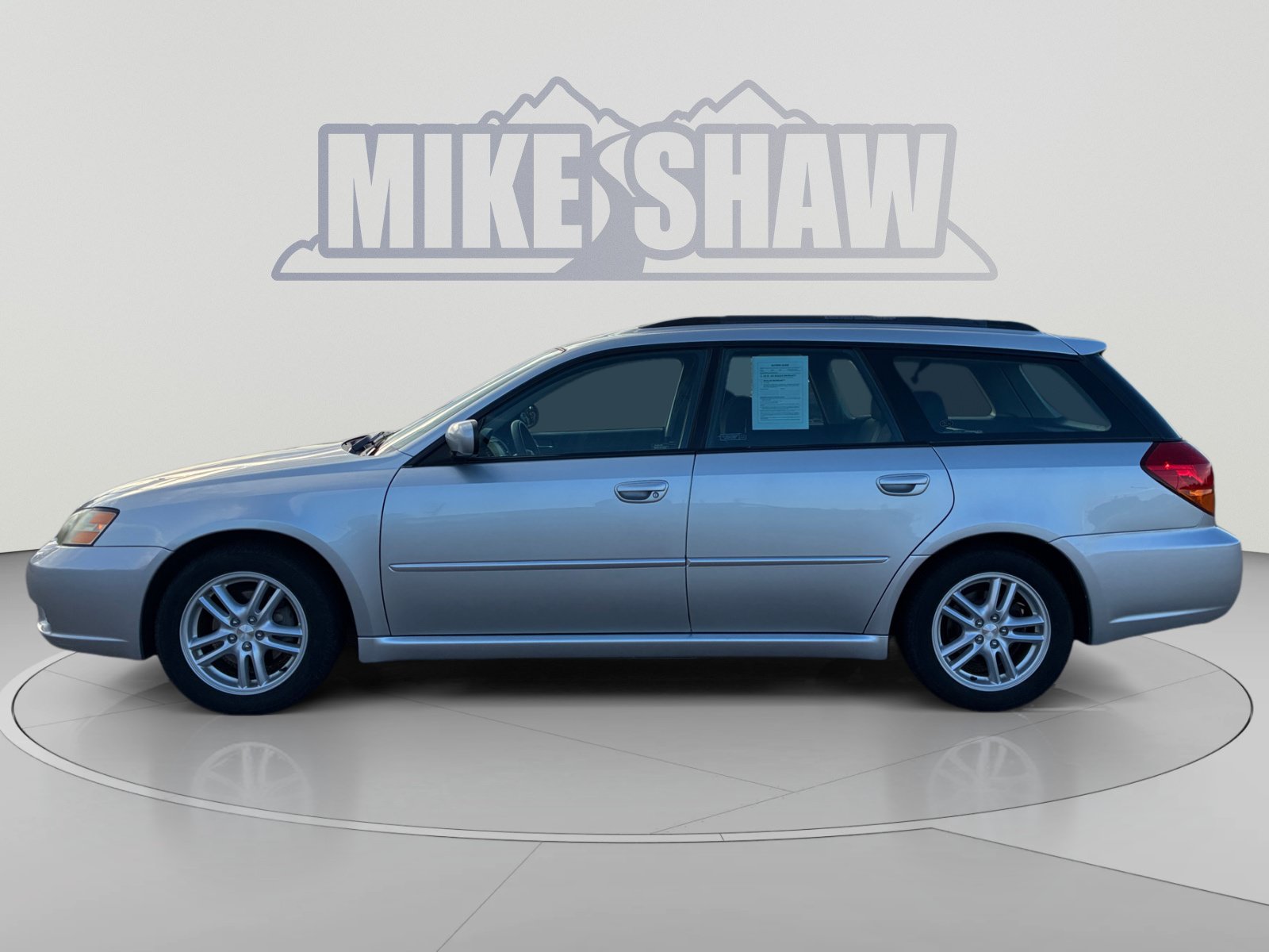 Used 2005 Subaru Legacy 2.5i AWD/4WD image 2