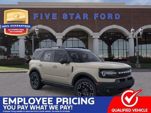 New 2025 Ford Bronco Sport Outer Banks w/ Outer Banks Tech Package+ AWD/4WD image 7