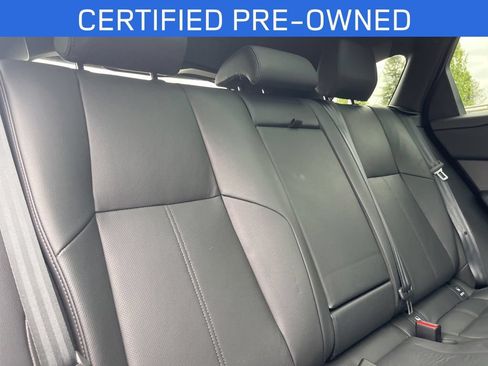 Used 2025 Land Rover Range Rover Velar Dynamic SE AWD/4WD image 18