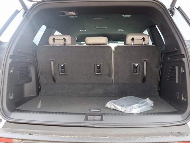 New 2026 GMC Acadia Elevation w/ Elevation Premium Package FWD image 15