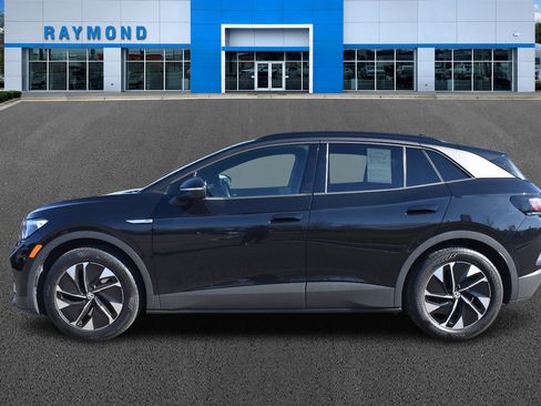 Used 2022 Volkswagen ID.4 Pro image 6