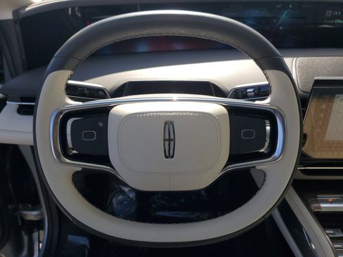 Certified 2024 Lincoln Nautilus Black Label w/ Jet Appearance Package (87T) image 14