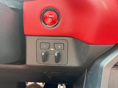 Used 2026 Toyota Sequoia TRD Pro AWD/4WD image 45