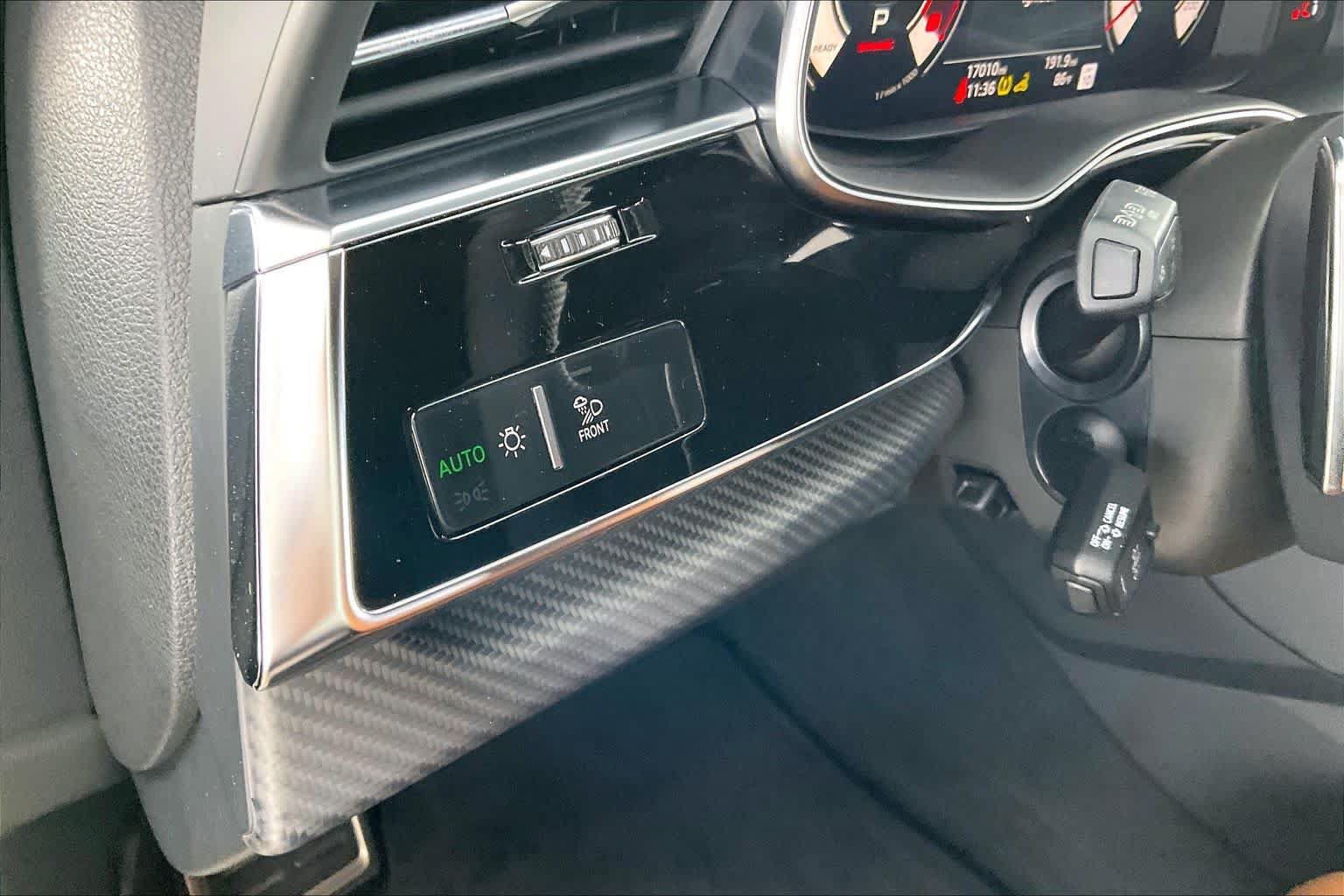 Used 2025 Audi RS Q8 performance AWD/4WD image 31