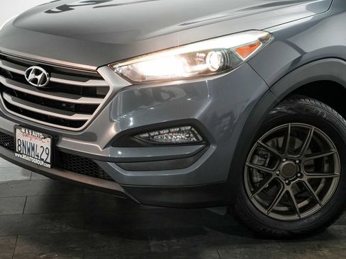 Used 2018 Hyundai Tucson SEL FWD image 10