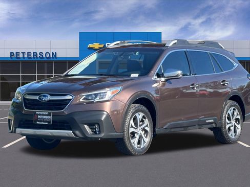 Used 2021 Subaru Outback Touring AWD/4WD image 8