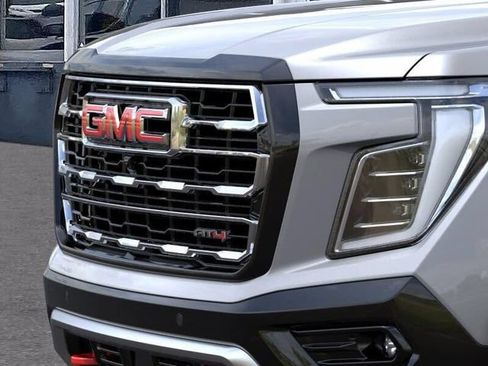 New 2026 GMC Yukon AT4 AWD/4WD image 13