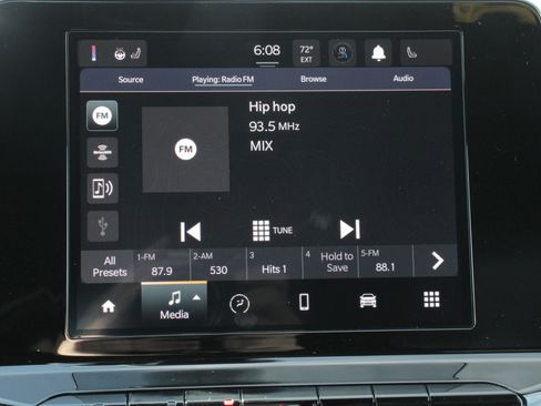 New 2026 Jeep Compass Latitude image 15