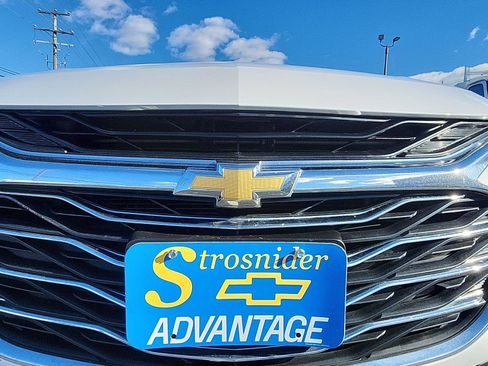 Used 2023 Chevrolet Malibu LT image 14