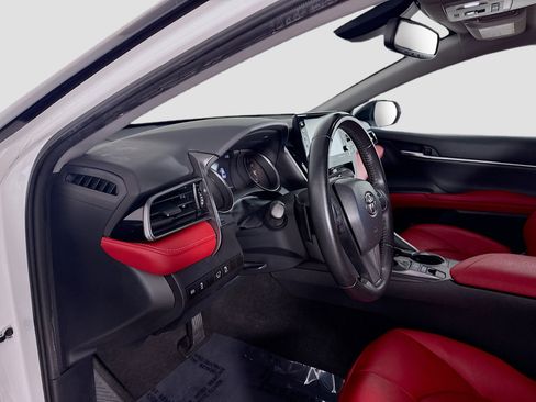 Used 2023 Toyota Camry XSE image 23