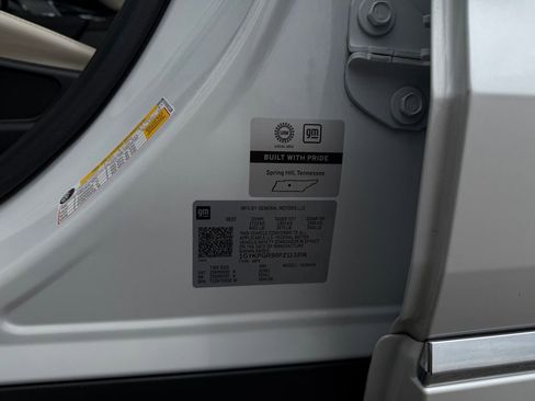 Used 2023 Cadillac XT6 Sport AWD/4WD image 34