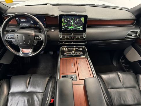 Used 2021 Lincoln Navigator L Reserve w/ Luxury Package image 23