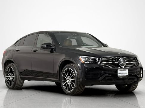 Used 2023 Mercedes-Benz GLC 300 4MATIC Coupe image 7