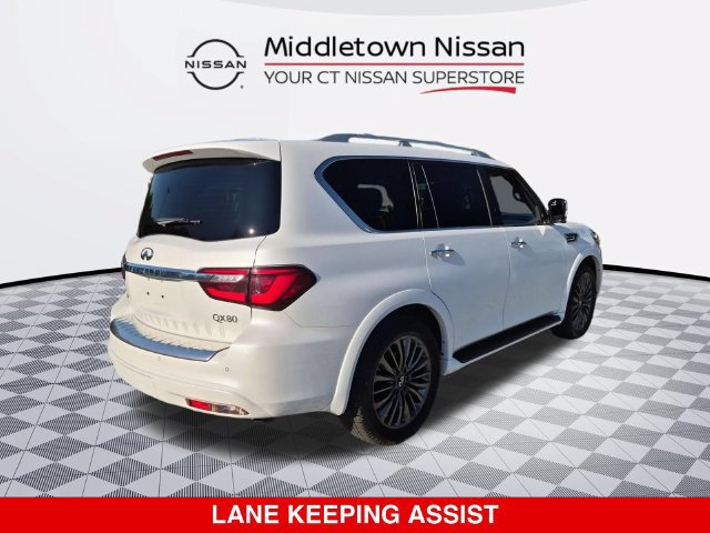 Used 2023 INFINITI QX80 Sensory w/ All-Season Package AWD/4WD image 3