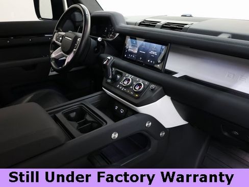 Used 2023 Land Rover Defender 110 SE image 15