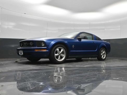 Used 2007 Ford Mustang Coupe RWD image 44