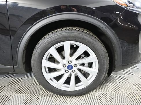 Used 2021 Ford Escape Titanium w/ Titanium Elite Package image 11