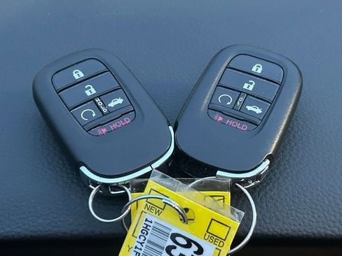 Used 2024 Honda Accord EX image 17