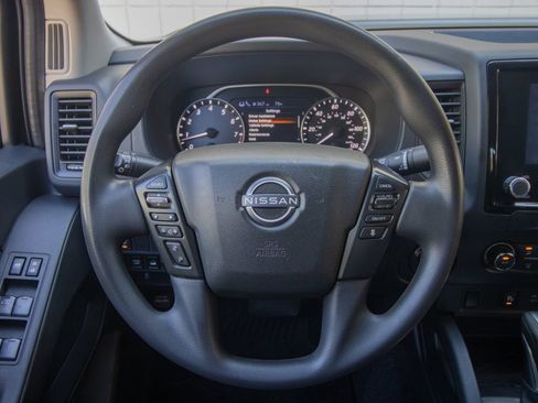 Used 2022 Nissan Frontier S w/ Technology Package AWD/4WD image 29