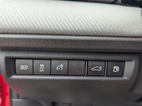 Used 2025 Toyota Camry SE w/ Convenience Package FWD image 22
