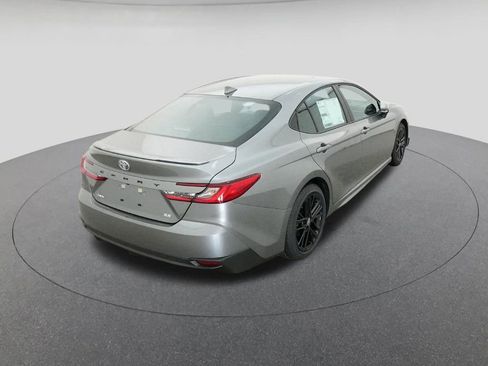 New 2026 Toyota Camry SE image 8