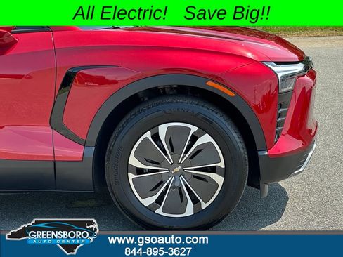 Used 2024 Chevrolet Blazer EV LT AWD/4WD image 44