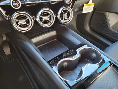 New 2026 Chevrolet Blazer EV LT image 12