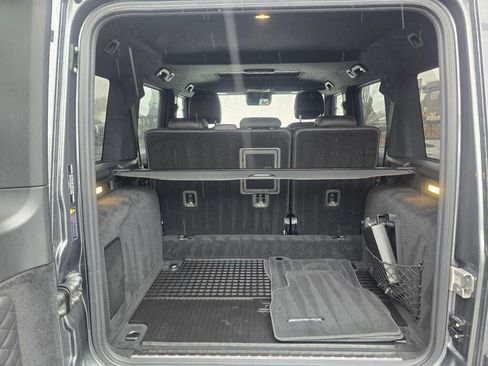 Used 2025 Mercedes-Benz G 63 AMG 4MATIC image 11