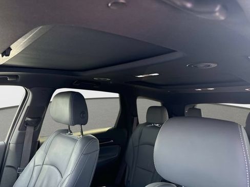Used 2023 Buick Enclave Premium w/ Experience Buick Package FWD image 19