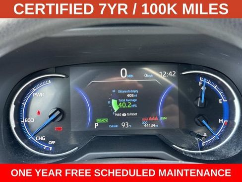Used 2025 Toyota RAV4 XLE AWD/4WD image 27