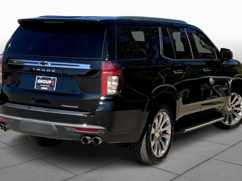 Used 2021 Chevrolet Tahoe Premier w/ Premium Package image 10