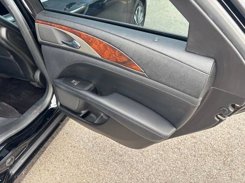 Used 2017 Lincoln MKZ Reserve w/ Climate Package AWD/4WD image 10