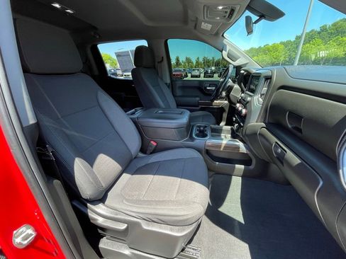 Used 2021 Chevrolet Silverado 1500 LT Trail Boss AWD/4WD image 33