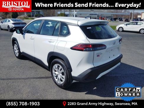 Used 2026 Toyota Corolla Cross L image 5