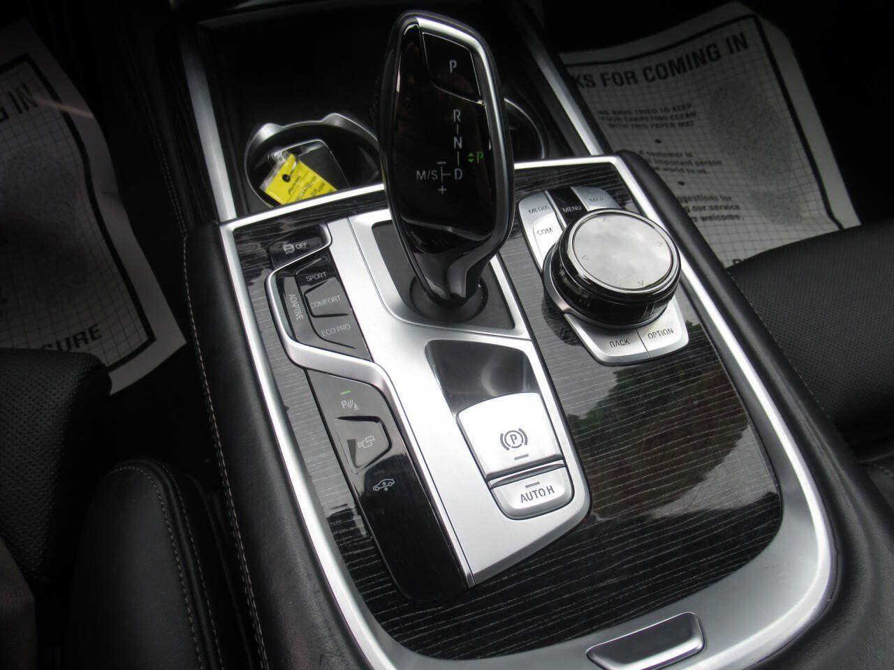 Used 2021 BMW 750i xDrive w/ Executive Package AWD/4WD image 31