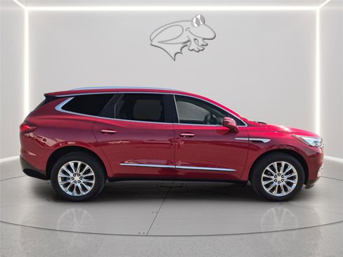 Used 2018 Buick Enclave Premium w/ Experience Buick Package AWD/4WD image 6