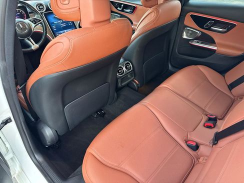 Used 2023 Mercedes-Benz C 300 4MATIC Sedan w/ Exclusive Trim Package image 32