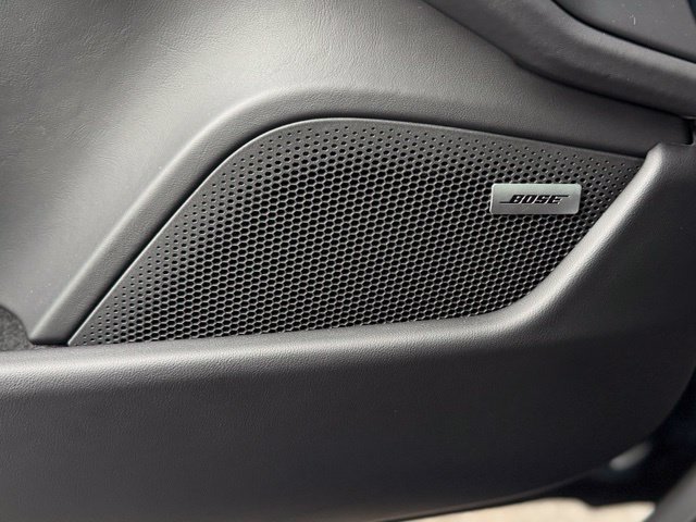 New 2026 Porsche Taycan Turbo AWD/4WD image 15