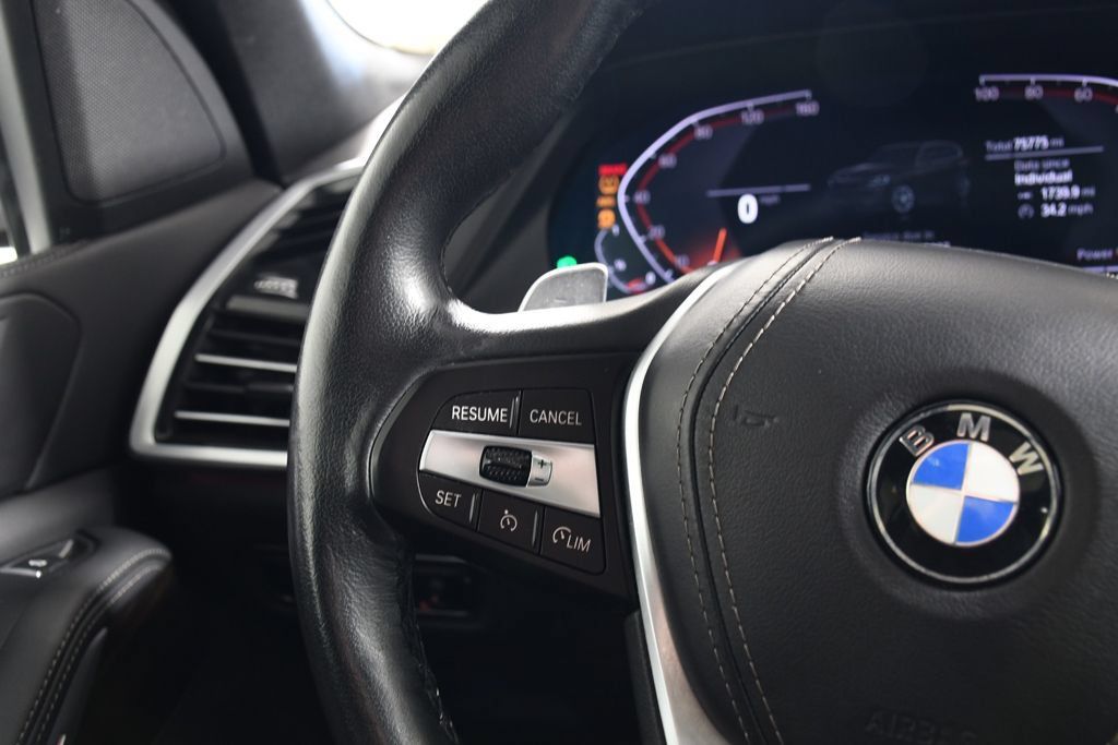 Used 2023 BMW X5 xDrive40i AWD/4WD image 29