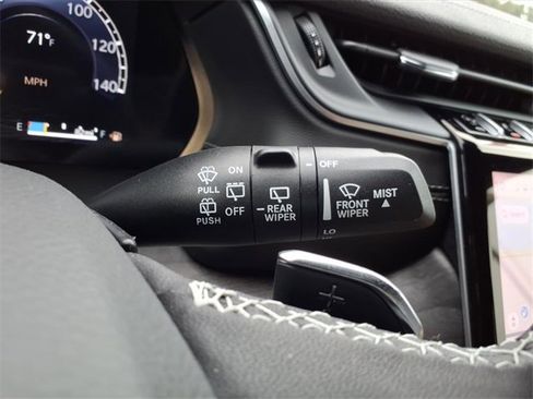 New 2025 Jeep Grand Cherokee L Limited image 27