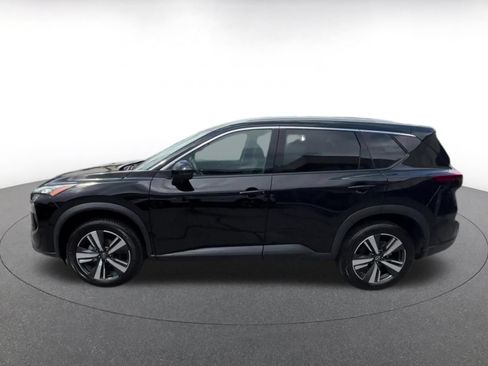 Used 2026 Nissan Rogue SL FWD image 8