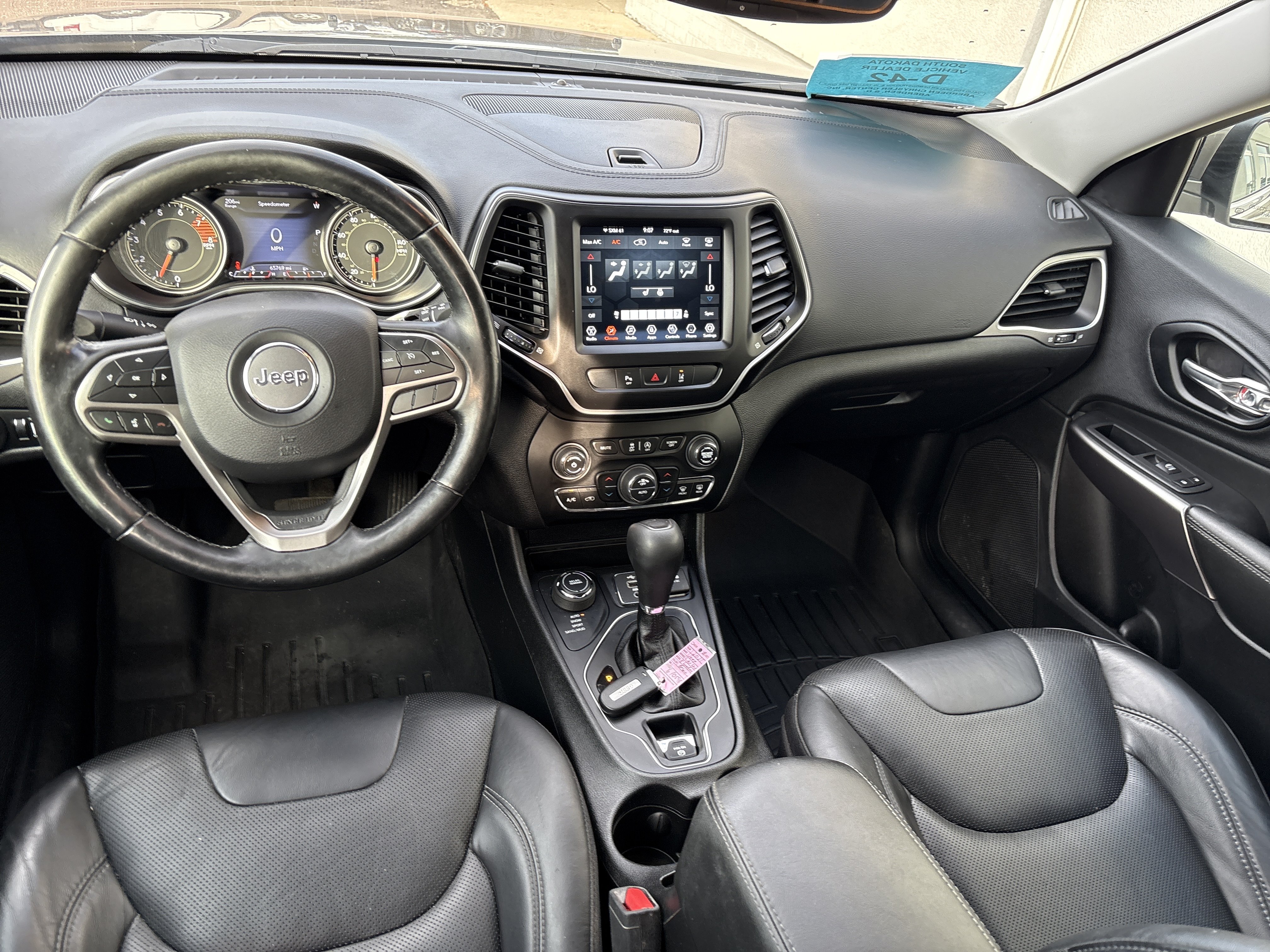 Used 2021 Jeep Cherokee Latitude Lux w/ Comfort/Convenience Group AWD/4WD image 10