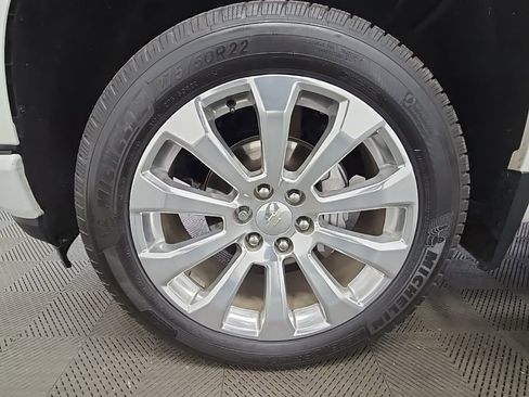 Used 2021 Chevrolet Silverado 1500 High Country w/ Technology Package image 49