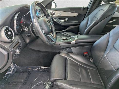 Used 2019 Mercedes-Benz C 300 4MATIC Sedan image 11