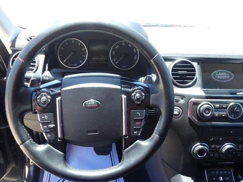 Used 2015 Land Rover LR4 HSE AWD/4WD image 15