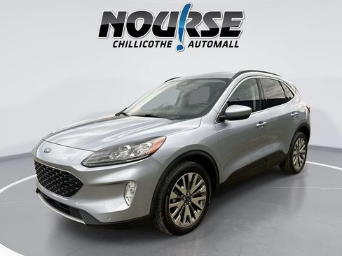 Used 2022 Ford Escape Titanium AWD/4WD image 1